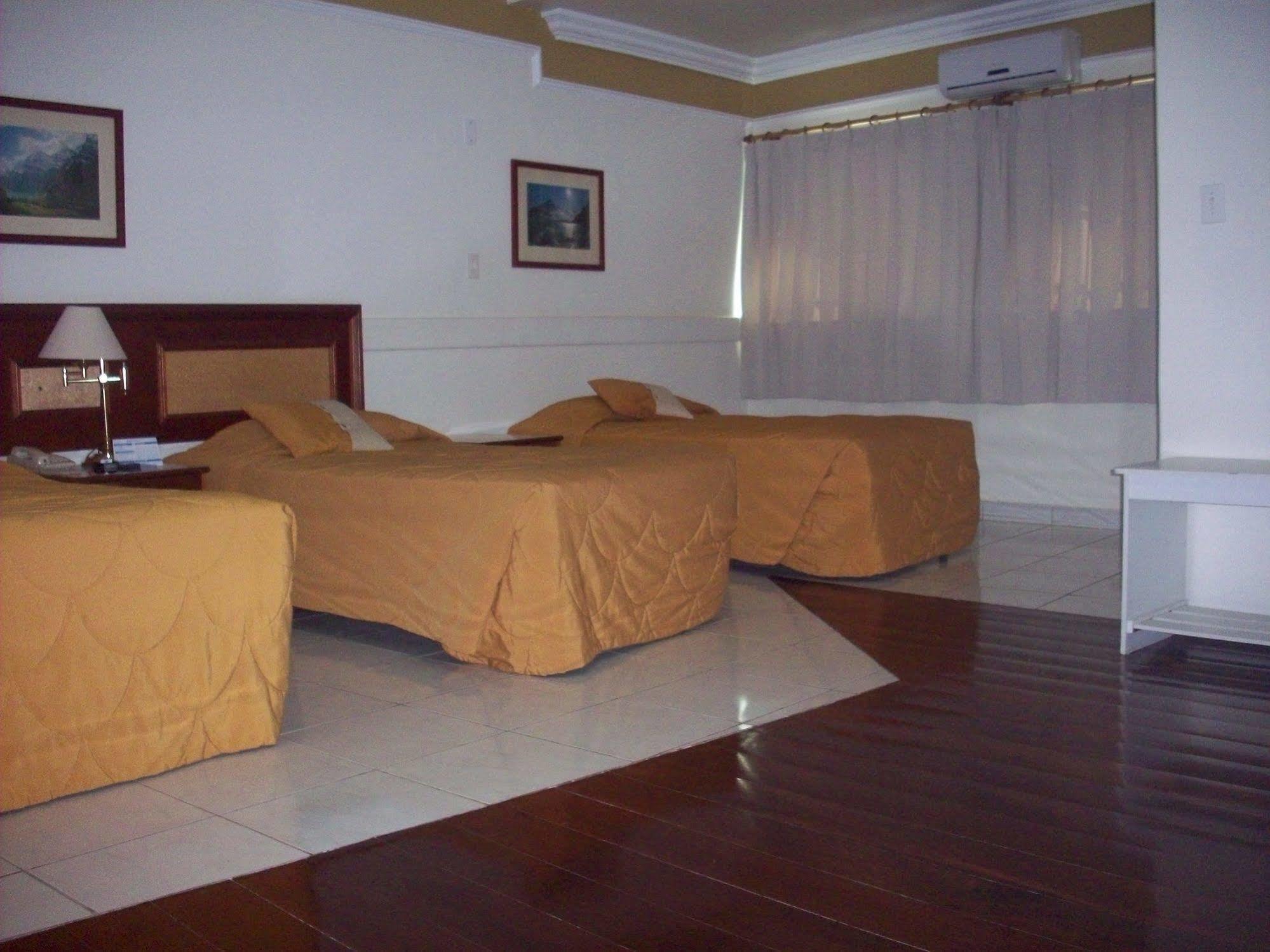 Tamareiras Park Hotel Uberaba Kültér fotó